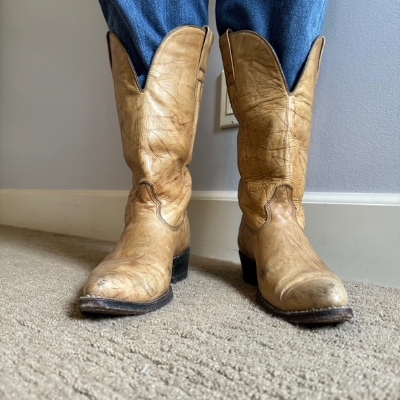 Don Quijote Western Boots in Light Tan - Picture 3 of 13